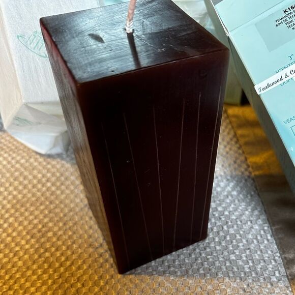 TEAKWOOD AND Cardamom 3”x6” square pillar candle by Partylite NIB - Picture 5 of 12